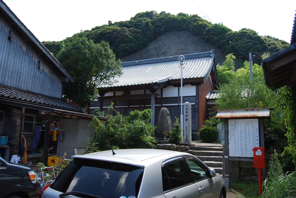 「本隆寺」
